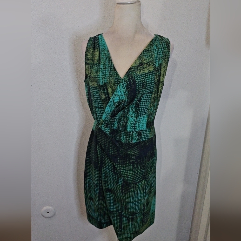 TAHARI DRESS - Picture 8 of 9